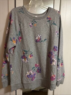 Old Navy Gray Floral Crewneck Sweatshirt